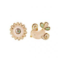 Korean version of the asymmetric enamel daisy flower drop earrings female bird earrings earrings  Phnom Penh E399 Sale