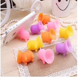 Cheap Cartoon Pig Silicone Holder for iPhone (Random Color)