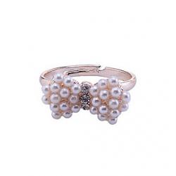 Cheap Gold Plated Alloy Pearl Bowknot Pattern Ring