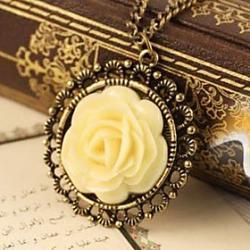 Cheap Retro nostalgia roses long sweater chain necklace N84