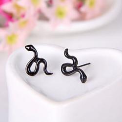 Low Price on European and American retro fluorescent color snake earrings earrings (random color)